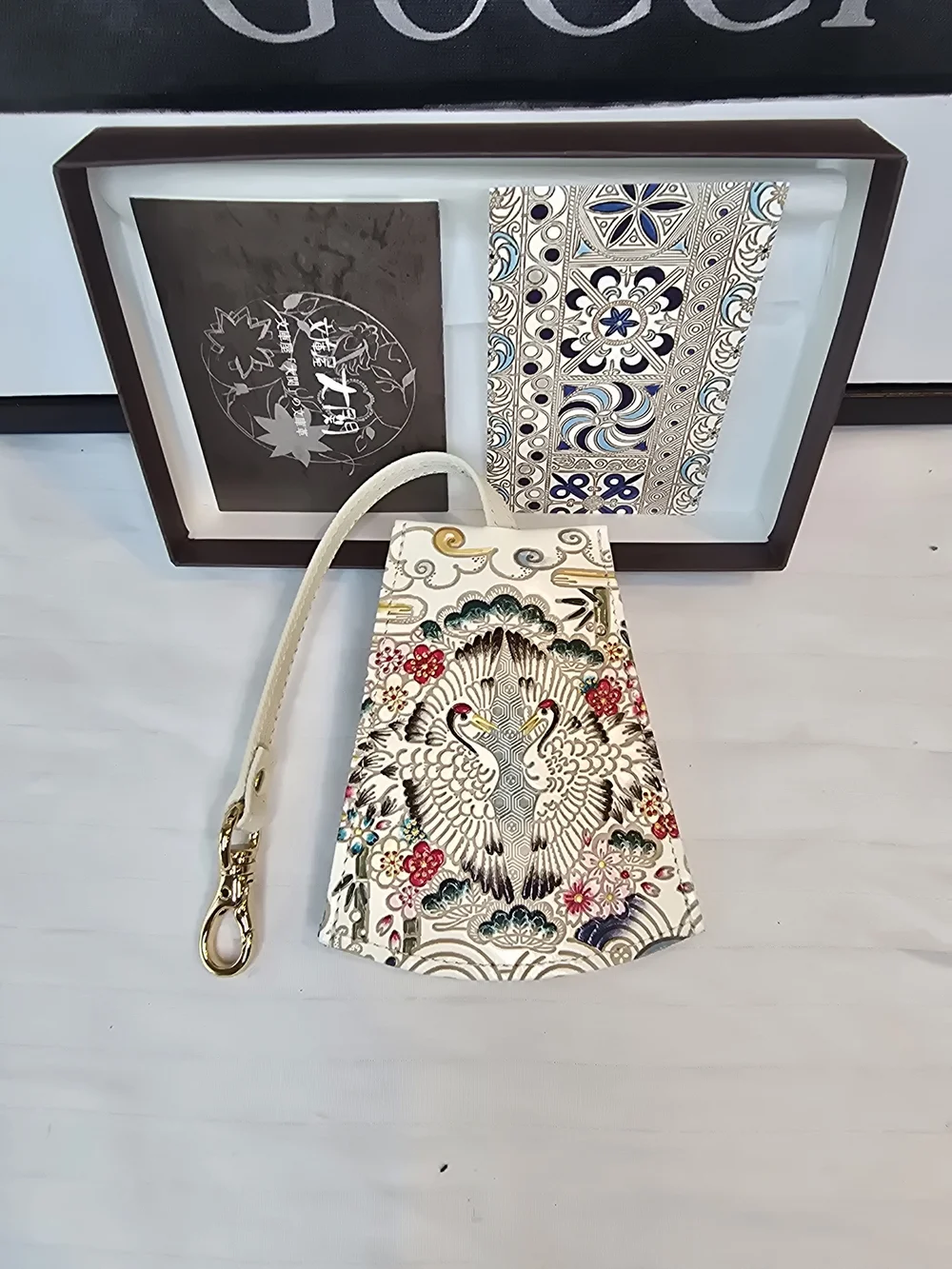 Bunkoya Oozeki Embroidered Crane Key Bell